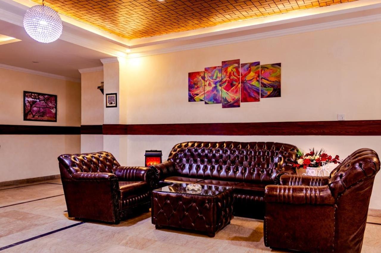 Rose Palace Hotel, Gulberg Λαχόρη Εξωτερικό φωτογραφία